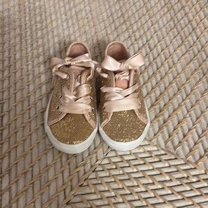 Keds Glitter Sneakers with Satin Laces. Toddler size 5